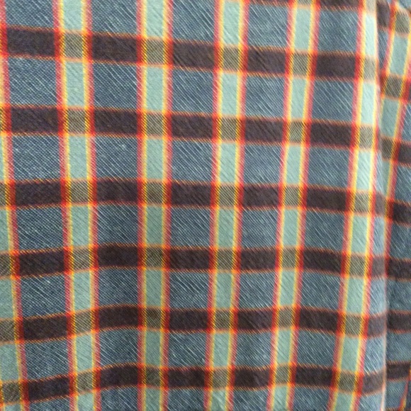Gap casual button down - Picture 3 of 3